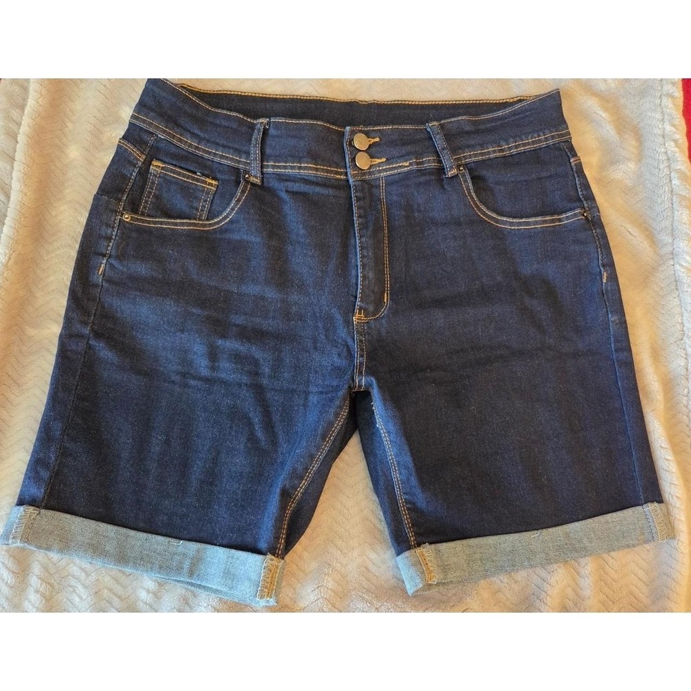 Women's Dark Jean Shorts